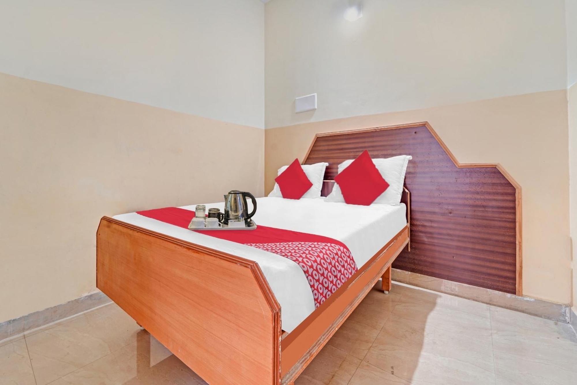 Hotel O City Lodge Ироду Экстерьер фото