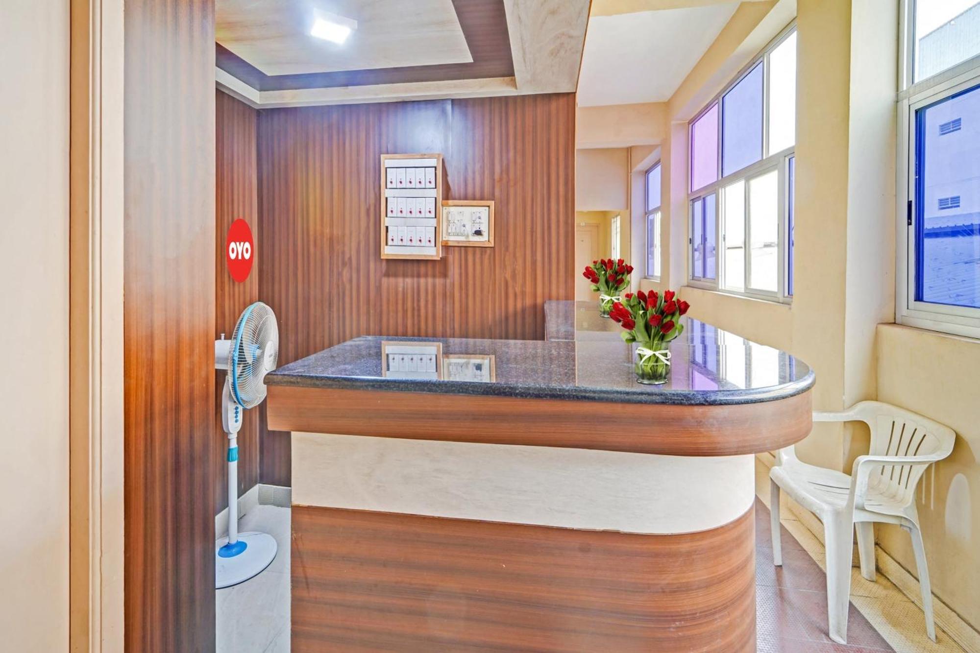 Hotel O City Lodge Ироду Экстерьер фото